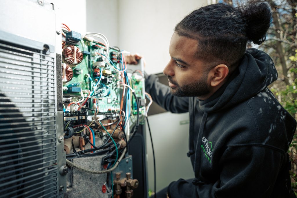 What to Expect from a New Build Home with a Heat Pump
