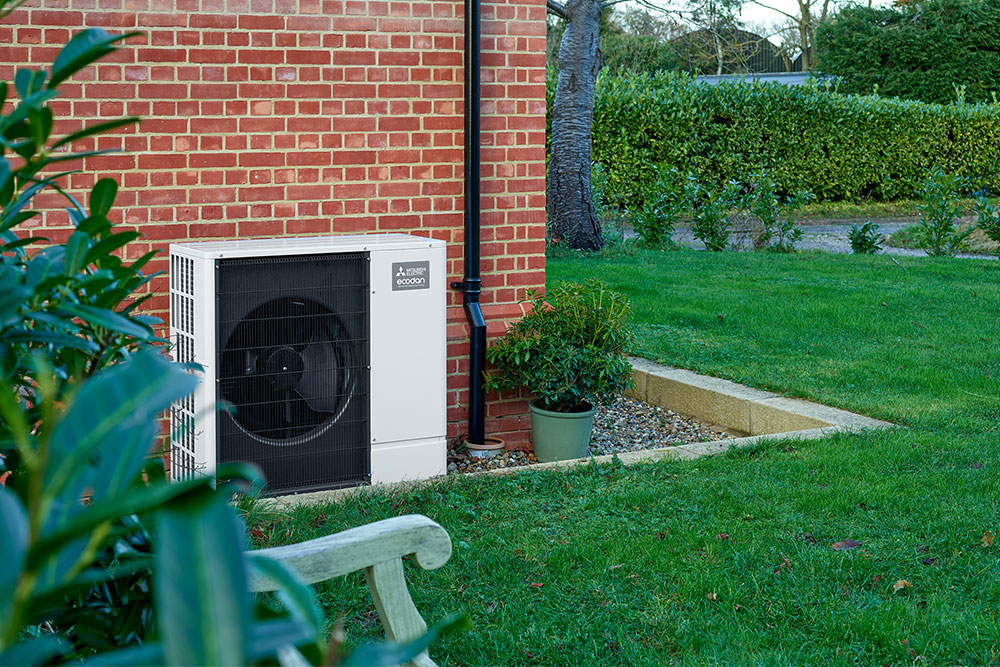 Energie Solutions 14KW Ecodan ASHP Installation at a residential property in Tattingstone, Suffolk